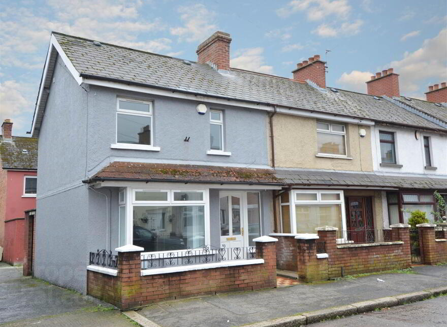 50 Tavanagh Street, Belfast, BT12 6JN photo