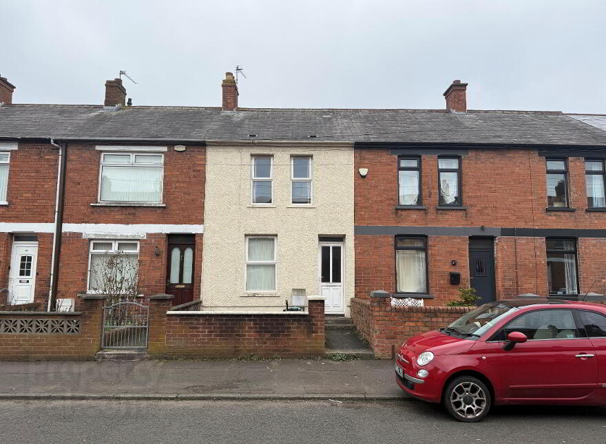 39 Ebor Drive, Belfast, BT12 6NR photo