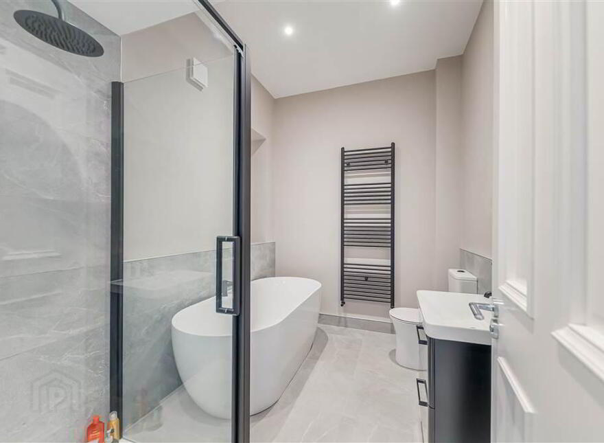 Apt 18 6 Admin House, Lady Ishbel, The Boulevard, Belvoir Park, Belfast, BT8 8SJ