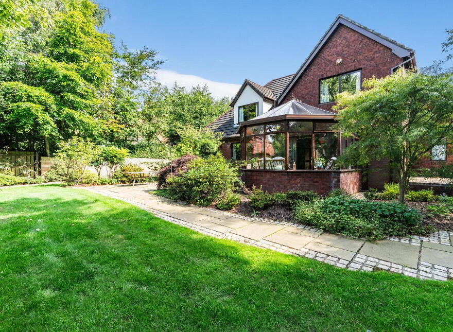 1 Old Cultra Lane, Cultra, Holywood, BT18 0BN