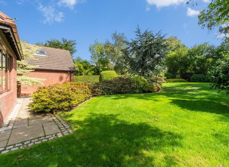 1 Old Cultra Lane, Cultra, Holywood, BT18 0BN