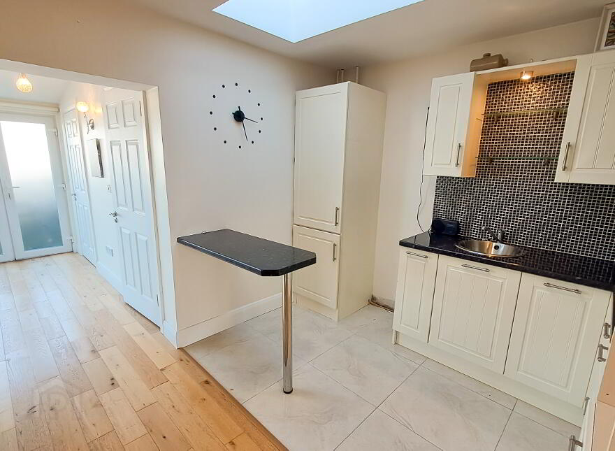 Hawthorn Cottage, Seamount, Courtown, Gorey, Y25W577