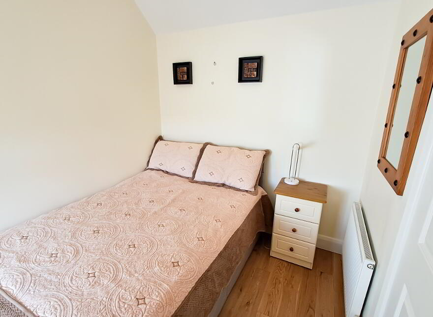 Hawthorn Cottage, Seamount, Courtown, Gorey, Y25W577