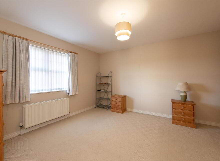 42 Woodvale, Dromore, Dromara, BT25 2JA
