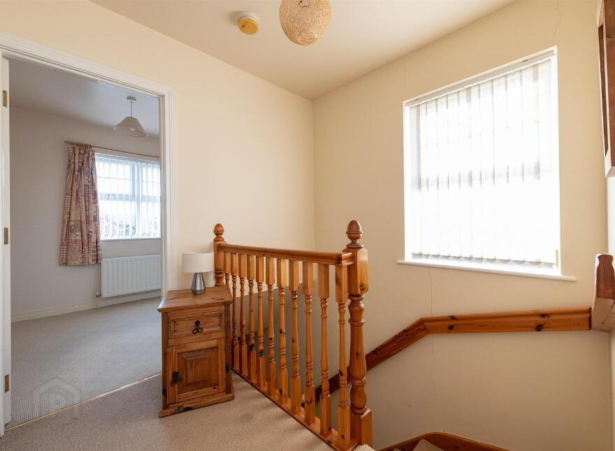 42 Woodvale, Dromore, Dromara, BT25 2JA