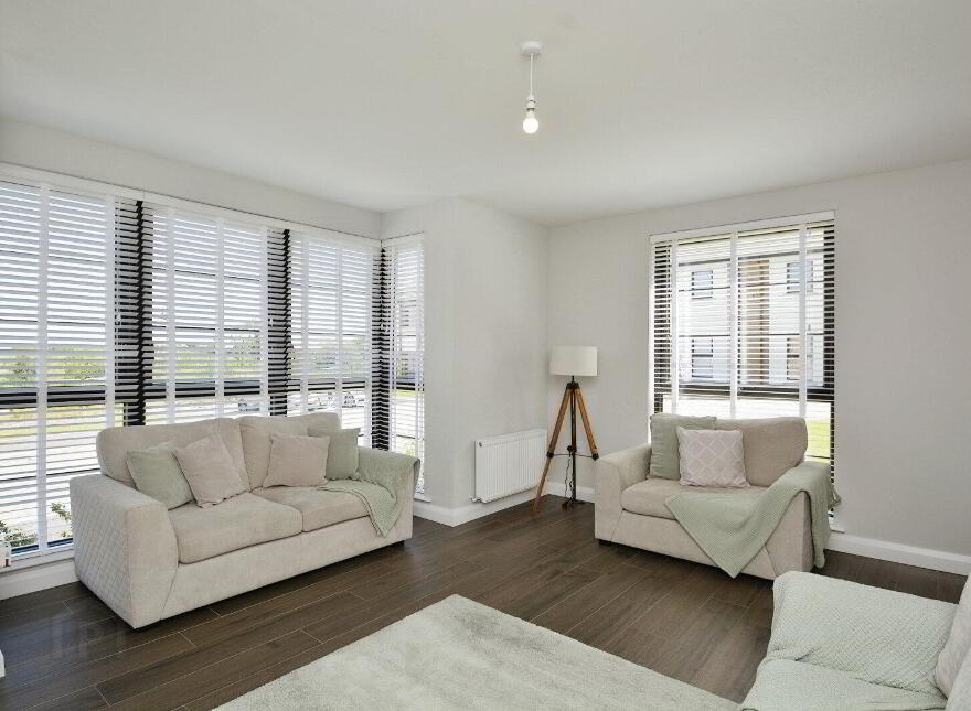 6 Ballymullan Manor, Lisburn, BT27 5WT