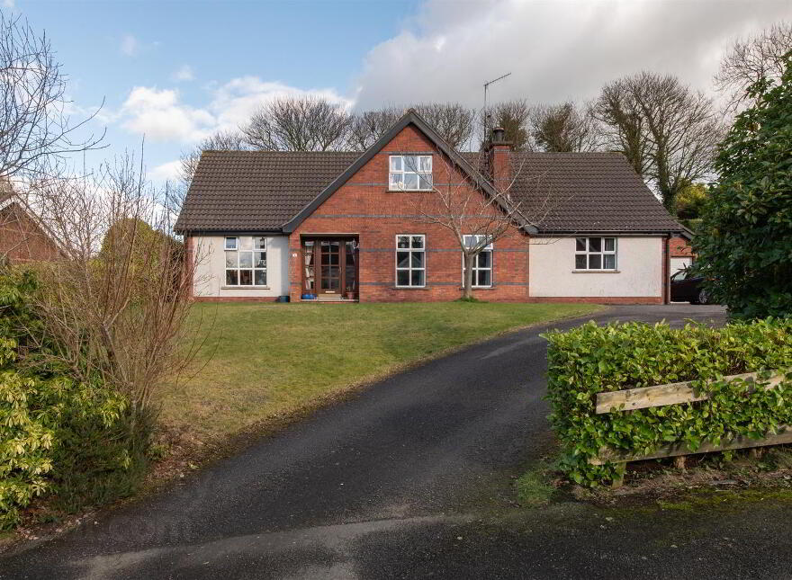 4 Rath Cuan Heights, Downpatrick, BT30 6XD photo