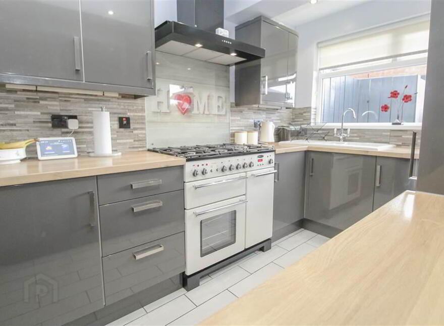 3 Gortland Park, Belfast, BT5 7NU