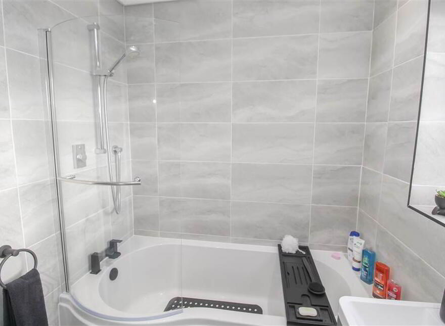 3 Gortland Park, Belfast, BT5 7NU