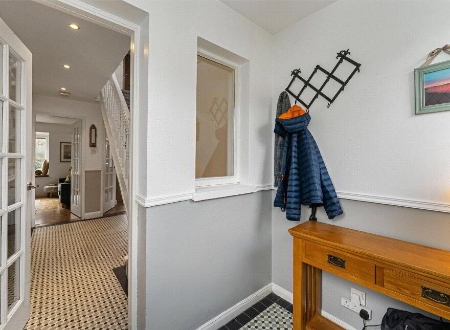 5 Old Quay Court, Cultra, Holywood, BT18 0HT