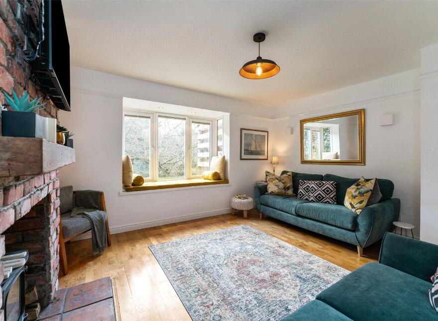 5 Old Quay Court, Cultra, Holywood, BT18 0HT