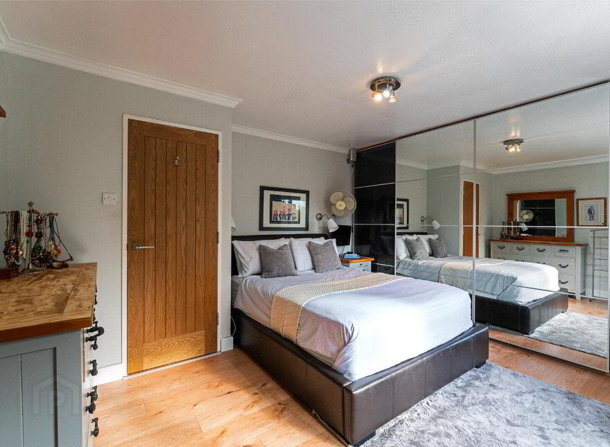 5 Old Quay Court, Cultra, Holywood, BT18 0HT
