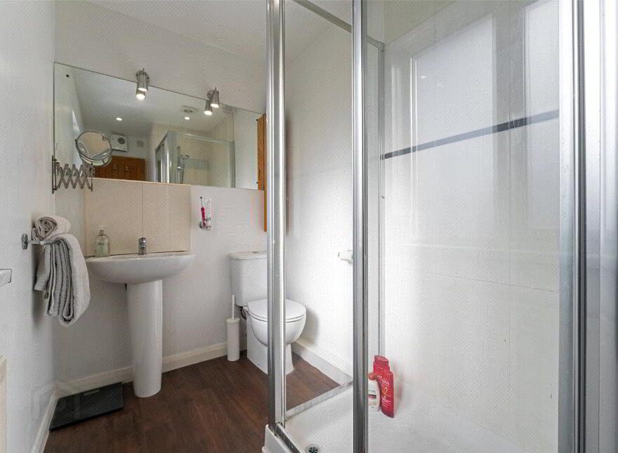 5 Old Quay Court, Cultra, Holywood, BT18 0HT