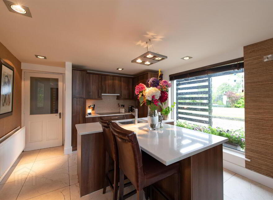 54 Cherryhill Road, Ballynahinch, BT24 8NW