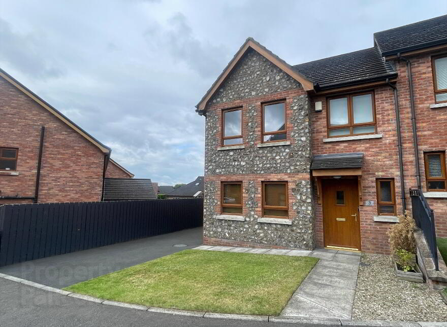 3 Lismore Court, Jordanstown, BT37 0AF photo