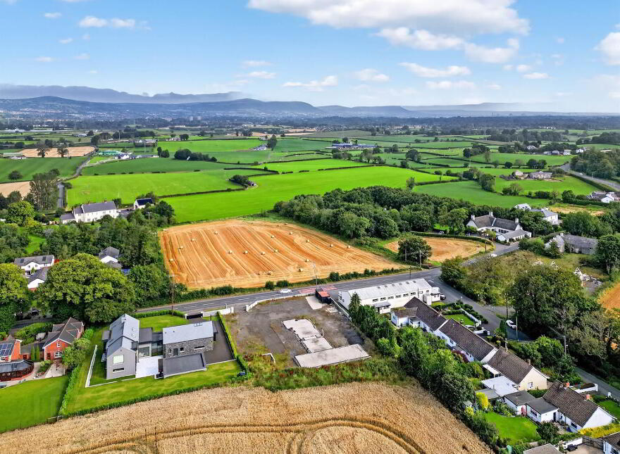 Site @, 206 Hillhall Road, Lisburn, BT27 5JA