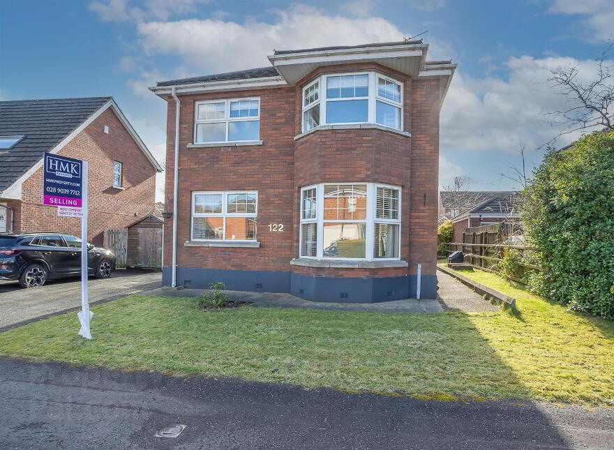 122 Greenwood Hill, Belfast, BT8 7WF photo