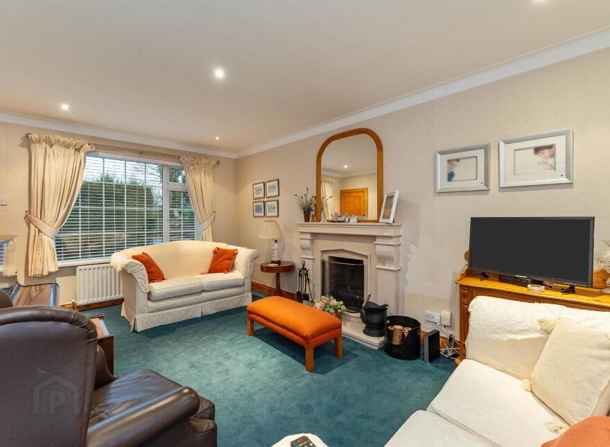 87 Church Road, Holywood, BT18 9BY