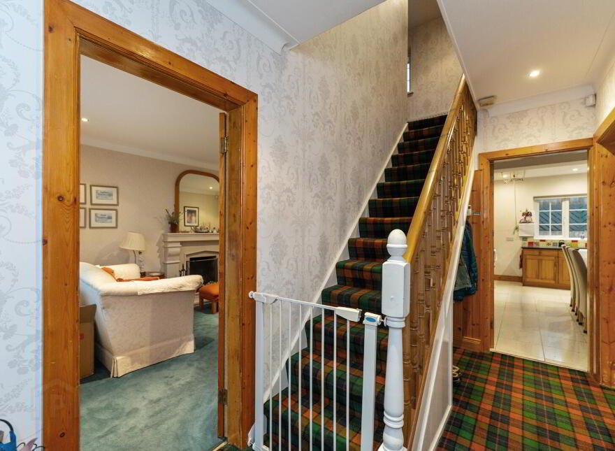 87 Church Road, Holywood, BT18 9BY