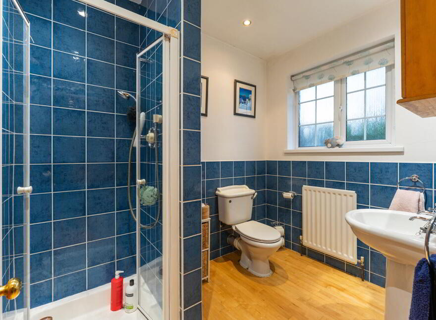 87 Church Road, Holywood, BT18 9BY