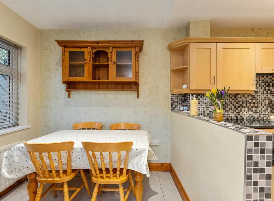 87 Church Road, Holywood, BT18 9BY