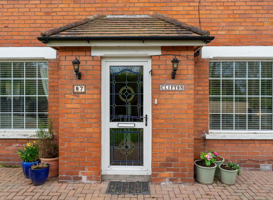 87 Church Road, Holywood, BT18 9BY