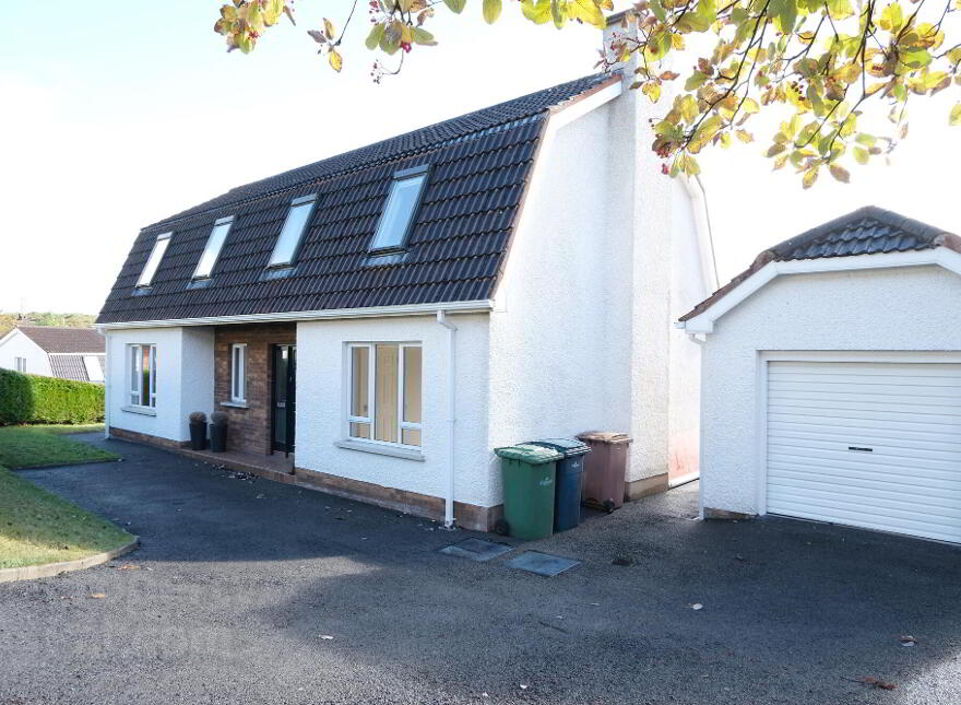 14 Barnhill, Enniskillen, BT74 6FL photo