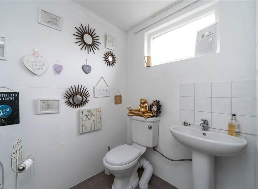 202a Belfast Road, Ballynahinch, BT24 8UR