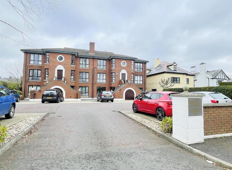 Apt 7, Ceara Court, Windsor Avenue, Belfast, BT9 6EJ photo