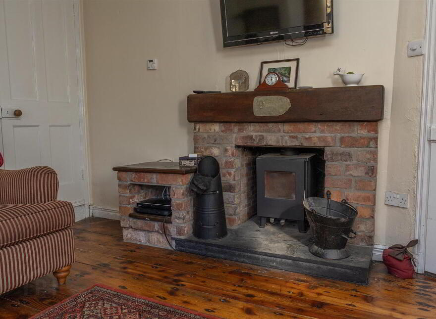 White Gate Lodge, 38 Hilltown Road, Bryansford, Newcastle, BT33 0PZ