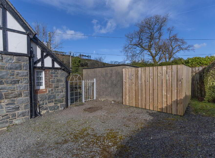 White Gate Lodge, 38 Hilltown Road, Bryansford, Newcastle, BT33 0PZ