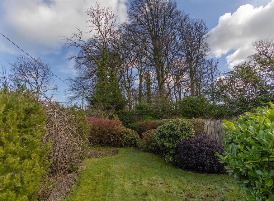 White Gate Lodge, 38 Hilltown Road, Bryansford, Newcastle, BT33 0PZ