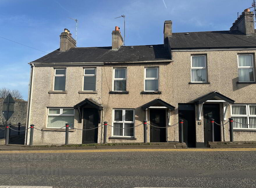 5 Iveagh Terrace, Dromore, BT25 1AE photo