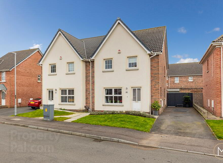 40 Carnbeg Green, Antrim, BT41 4RF photo