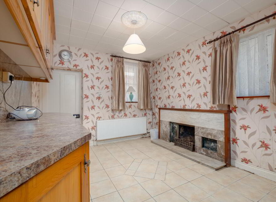 5 James's Street, Newbridge, Kildare, W12A078