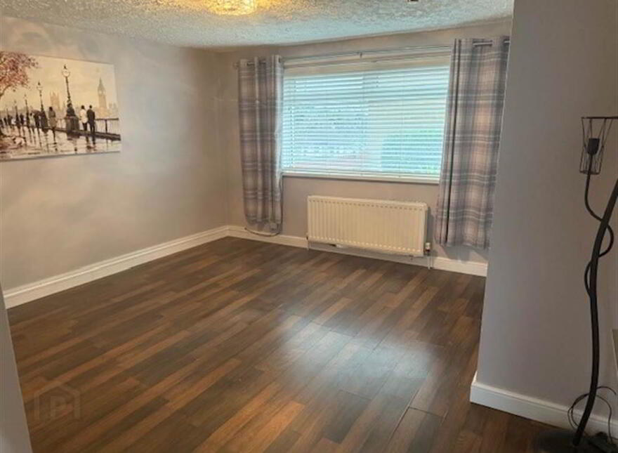 17 Rosneath Gardens, Dundonald, Belfast, BT16 1UN