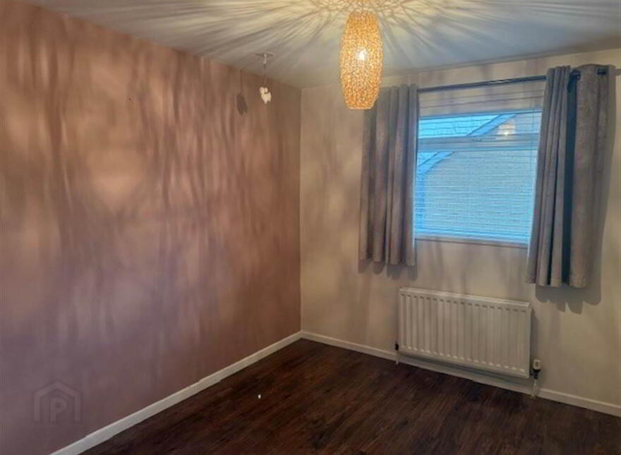 17 Rosneath Gardens, Dundonald, Belfast, BT16 1UN