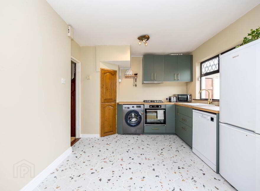 17 Oldtown Park, Santry, Dublin, D09CX84