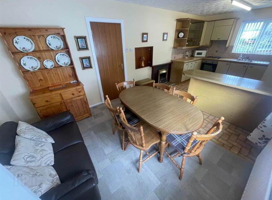 12 Chapel Hill, Mayobridge, Newry, BT34 2EX