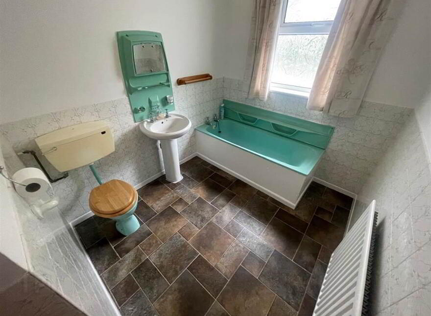 12 Chapel Hill, Mayobridge, Newry, BT34 2EX