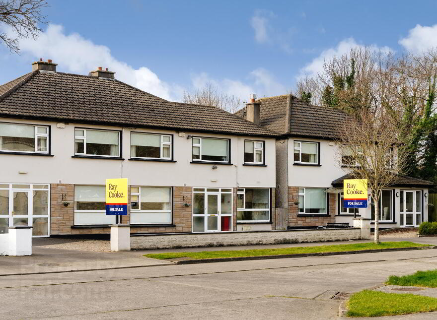 50/51, 51a Cappaghmore, Clondalkin, Dublin, D22 photo