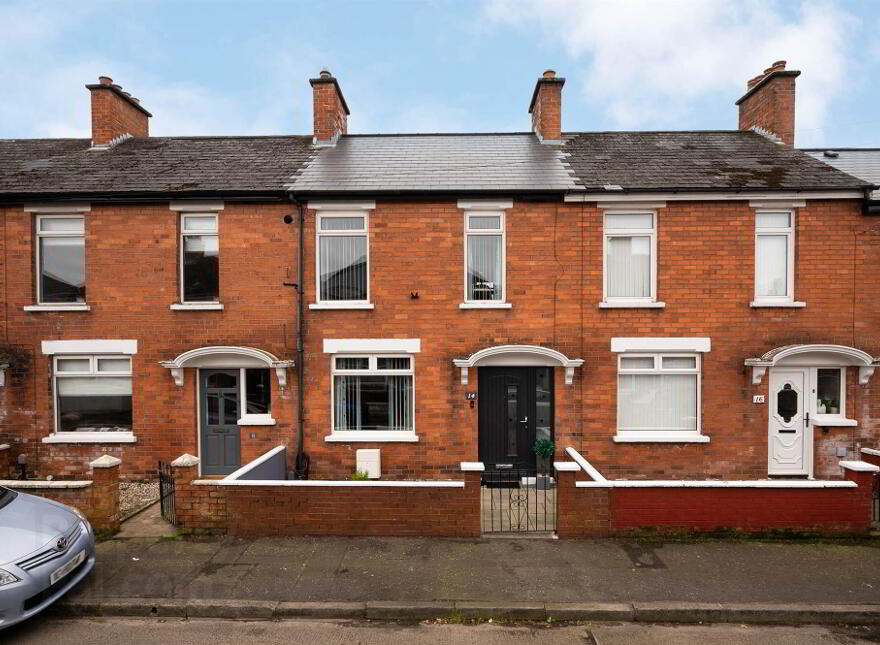 14 Oakdene Parade, Belfast, BT4 1LB photo