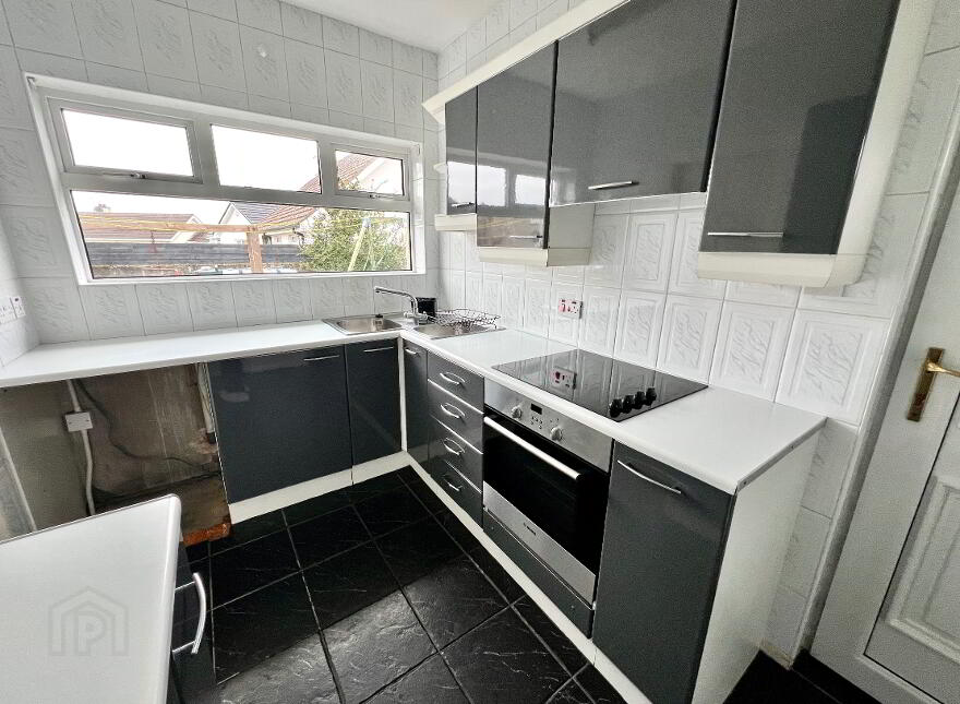 55 Glen Road, Derry, BT48 0BY
