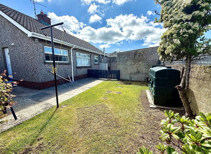 55 Glen Road, Derry, BT48 0BY