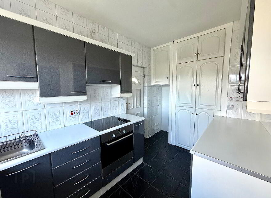 55 Glen Road, Derry, BT48 0BY