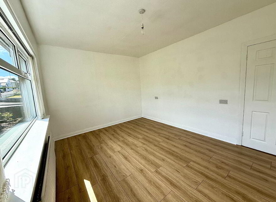 55 Glen Road, Derry, BT48 0BY