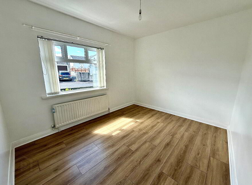 55 Glen Road, Derry, BT48 0BY