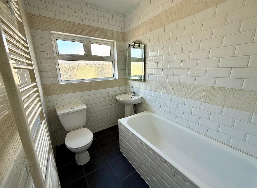 55 Glen Road, Derry, BT48 0BY