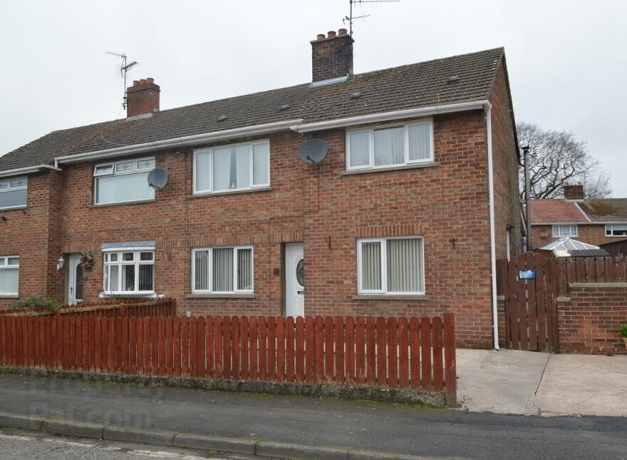 54 Woodside Green, Portadown, BT62 1EN photo