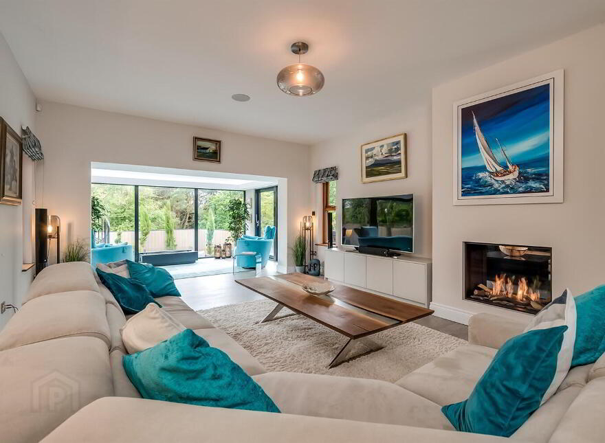 'Crosshaven', 29b Viewfort Park, Upper Malone Road, Belfast, BT17 9JY